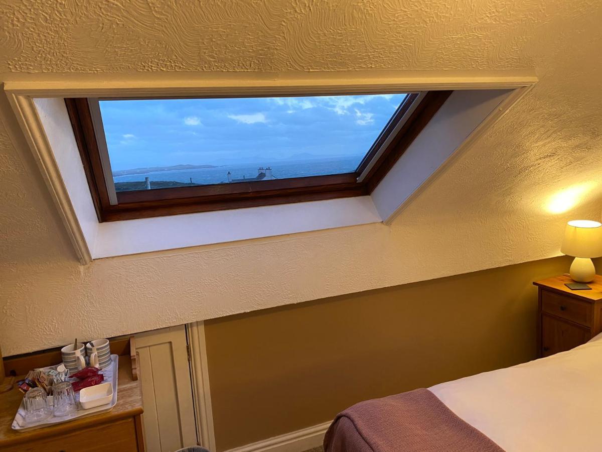 Blackthorn Farm Bed and Breakfast Holyhead Buitenkant foto